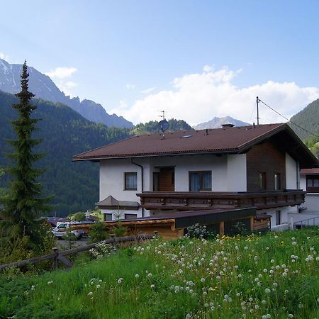 Ferienhaus Peter Spoettl Nauders Exterior photo