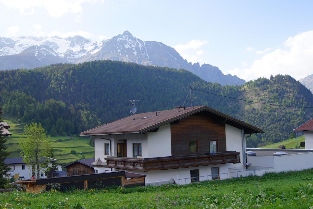 Ferienhaus Peter Spoettl Nauders Exterior photo